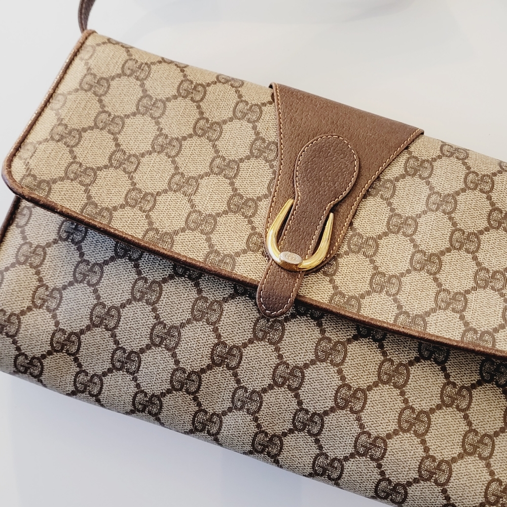 GUCCI Flap Crossbody Clutch GG Monogram Bag Vintage - Picture 12 of 16